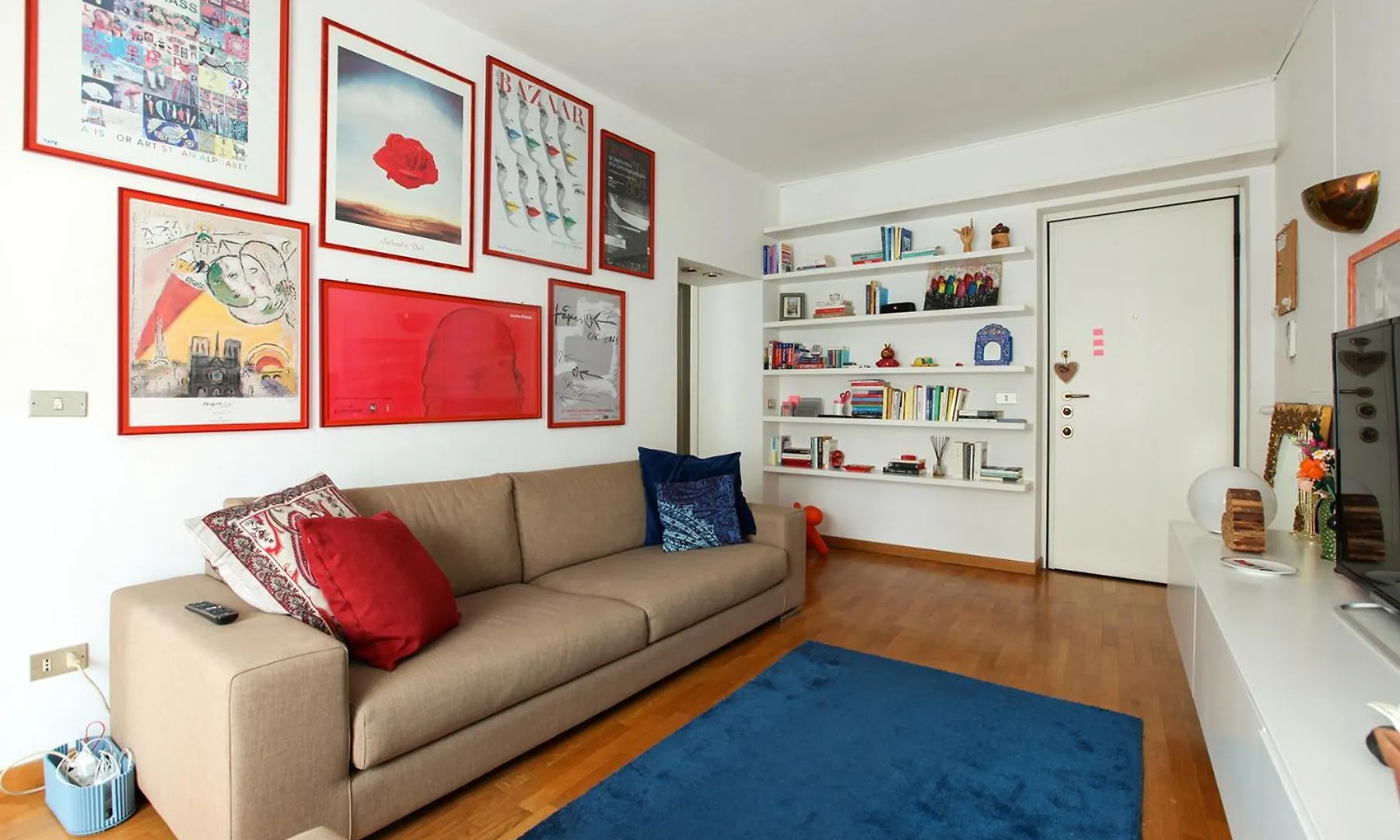 Charme In Brera, 1 Bdrm Apartamento Milão